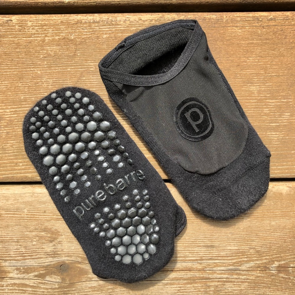 low rise black mesh pure barre socks velvet p RARE